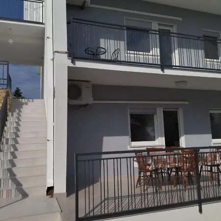 Zlata No.2 First Floor *
